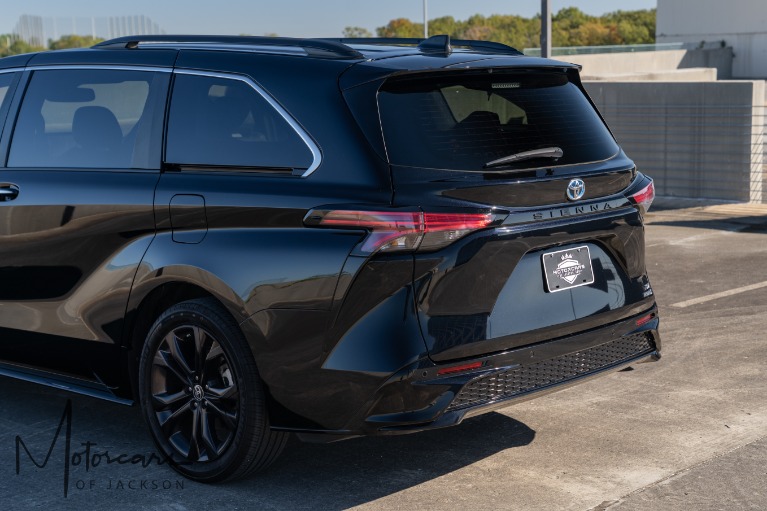 Used-2023-Toyota-Sienna-XSE-7-Passenger-for-sale-Jackson-MS