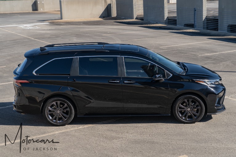 Used-2023-Toyota-Sienna-XSE-7-Passenger-for-sale-Jackson-MS