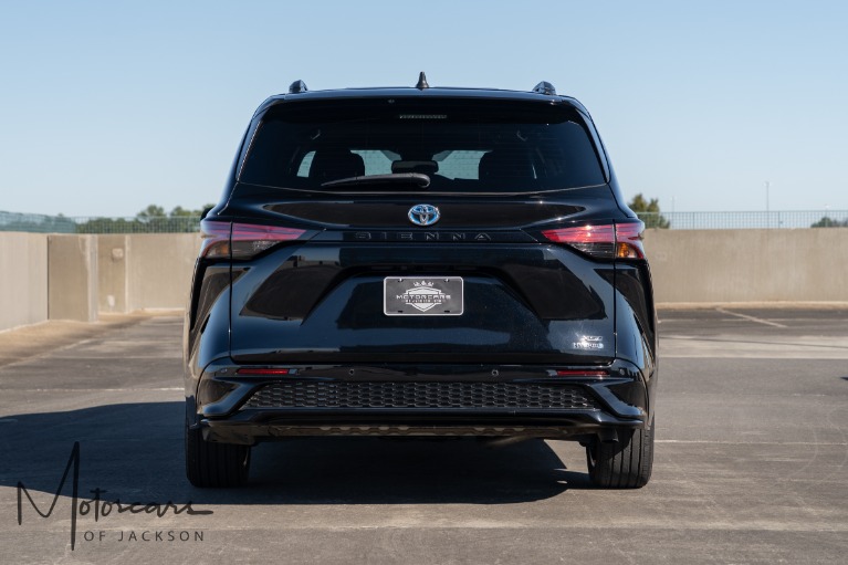 Used-2023-Toyota-Sienna-XSE-7-Passenger-for-sale-Jackson-MS