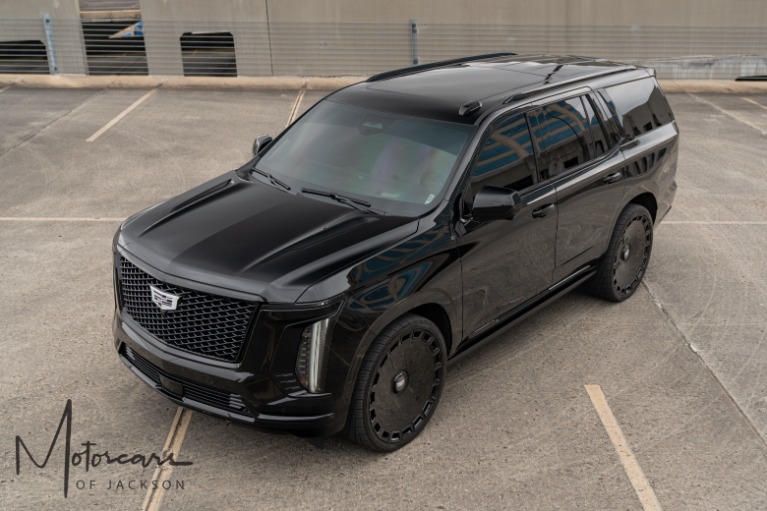 Used-2025-Cadillac-Escalade-4WD-Sport-Platinum-Jackson-MS