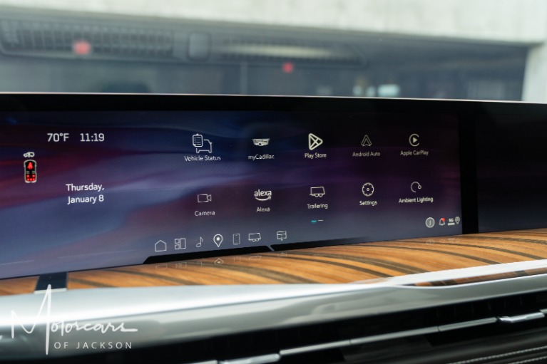 Used-2025-Cadillac-Escalade-4WD-Sport-Platinum-for-sale-Jackson-MS