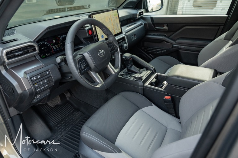 Used-2025-Toyota-Tacoma-4WD-TRD-Off-Road-Hybrid-Jackson-MS