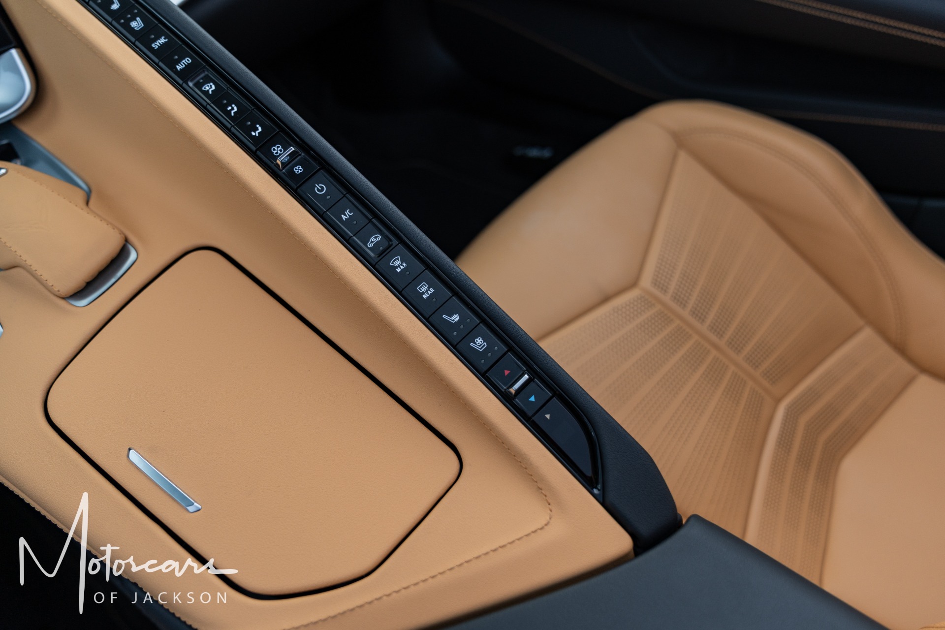 Used-2023-Chevrolet-Corvette-Z06-2LZ-Convertible-for-sale-Jackson-MS