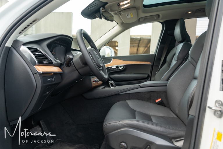 Used-2024-Volvo-XC90-Recharge-Plug-In-Hybrid-Plus-Jackson-MS