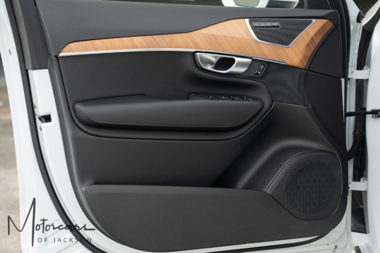 Used-2024-Volvo-XC90-Recharge-Plug-In-Hybrid-Plus-Jackson-MS