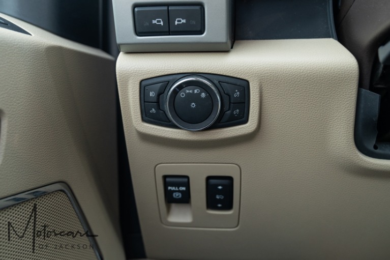 Used-2019-Ford-F-150-LARIAT-for-sale-Jackson-MS