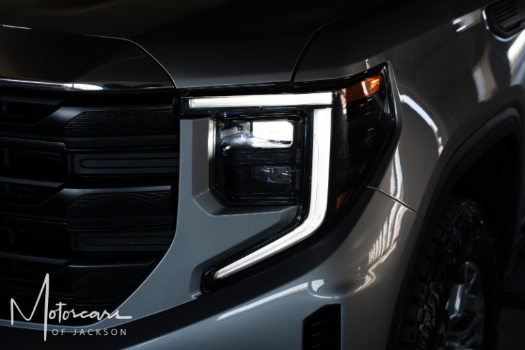 Used-2025-GMC-Sierra-1500-Pro-4WD-for-sale-Jackson-MS