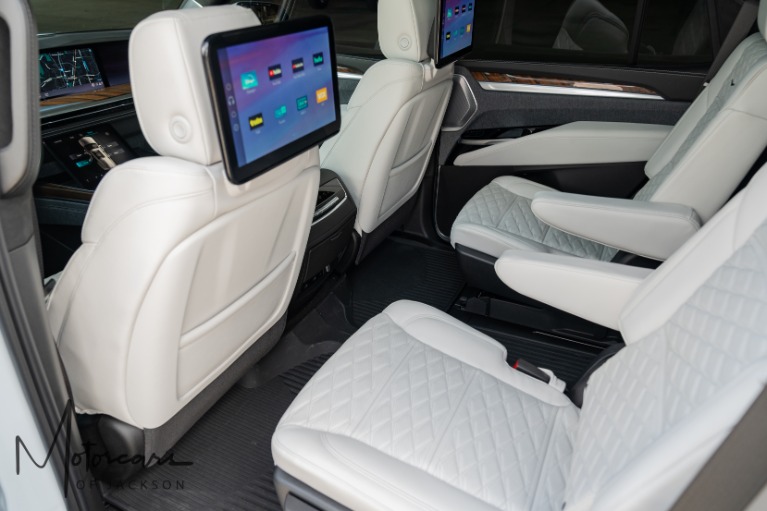 Used-2026-Cadillac-Escalade-4WD-Platinum-Sport-for-sale-Jackson-MS
