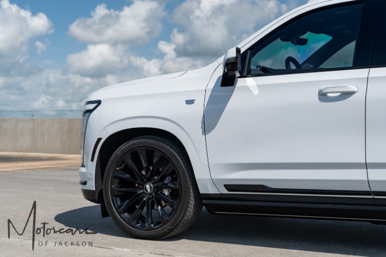 Used-2026-Cadillac-Escalade-4WD-Platinum-Sport-Jackson-MS