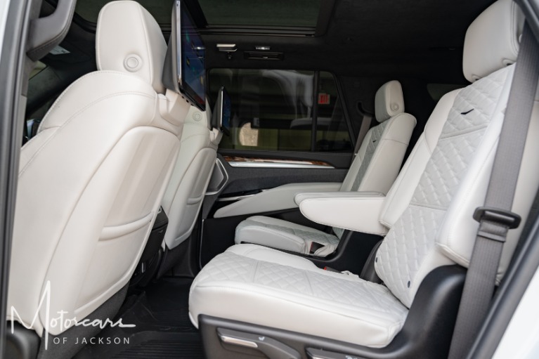 Used-2026-Cadillac-Escalade-4WD-Platinum-Sport-for-sale-Jackson-MS
