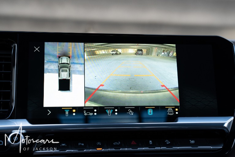 Used-2022-GMC-Sierra-1500-SLT-Jackson-MS