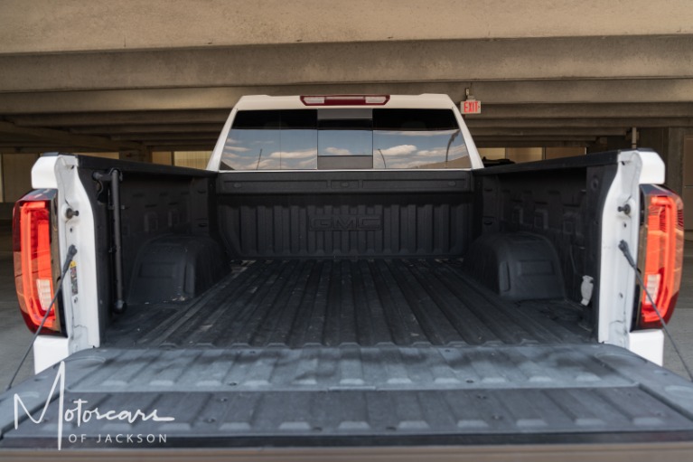 Used-2022-GMC-Sierra-1500-SLT-Jackson-MS