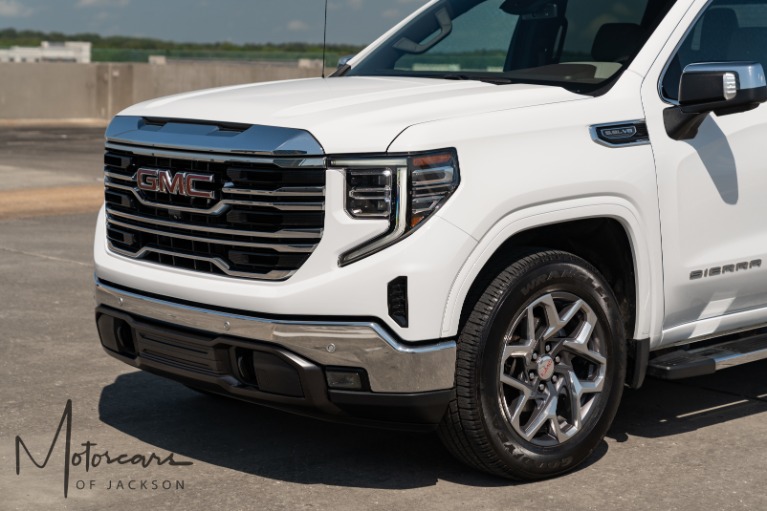 Used-2022-GMC-Sierra-1500-SLT-Jackson-MS