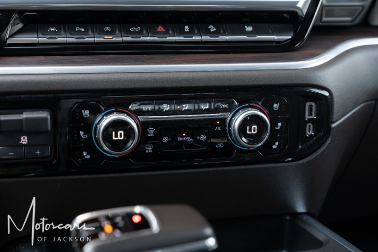 Used-2022-GMC-Sierra-1500-SLT-Jackson-MS