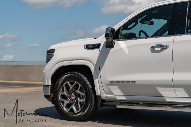Used-2022-GMC-Sierra-1500-SLT-Jackson-MS