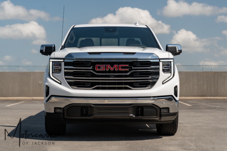 Used-2022-GMC-Sierra-1500-SLT-Jackson-MS