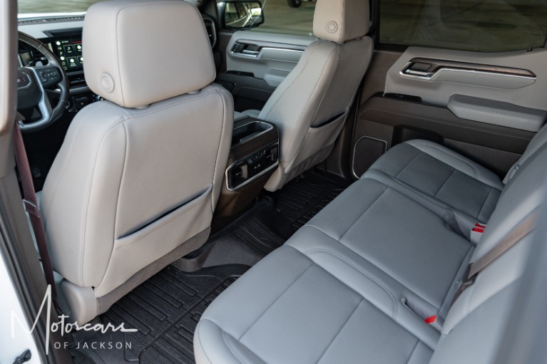 Used-2022-GMC-Sierra-1500-SLT-Jackson-MS