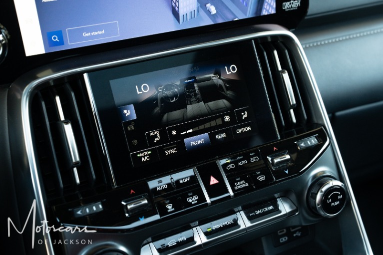 Used-2024-Lexus-LX-LX-600-Luxury-4WD-for-sale-Jackson-MS