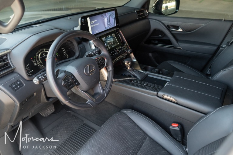 Used-2024-Lexus-LX-LX-600-Luxury-4WD-Jackson-MS