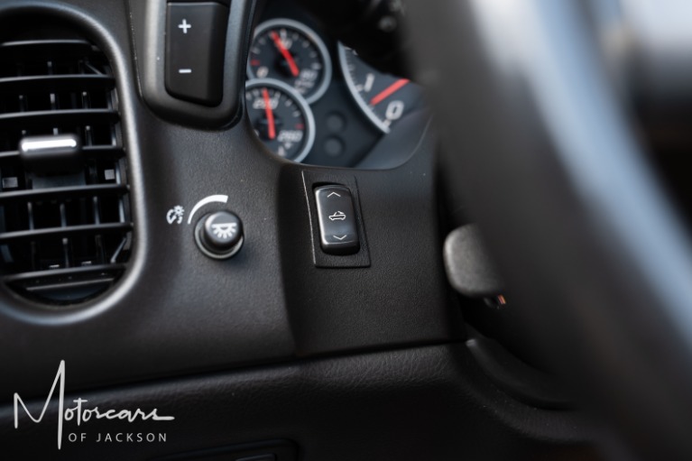Used-2007-Chevrolet-Corvette-3LT-Convertible-for-sale-Jackson-MS