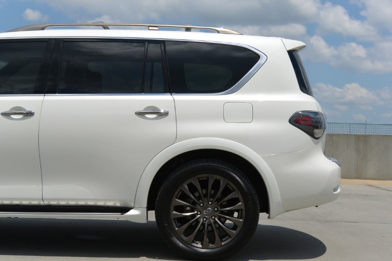 Used-2017-INFINITI-QX80-Limited-Jackson-MS