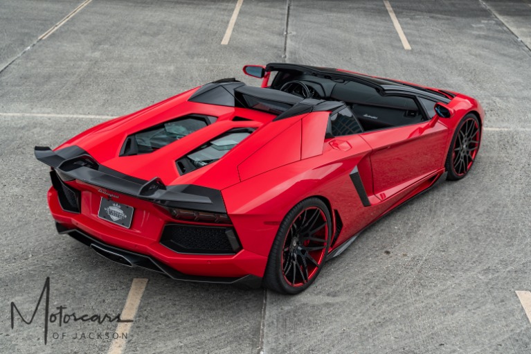 Used-2015-Lamborghini-Aventador-AWD-Roadster-for-sale-Jackson-MS