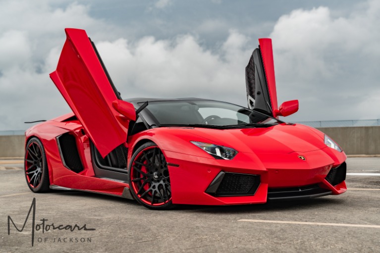 Used-2015-Lamborghini-Aventador-LP-700-4-AWD-Convertible-Jackson-MS