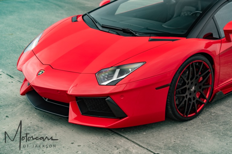 Used-2015-Lamborghini-Aventador-LP-700-4-AWD-Convertible-Jackson-MS