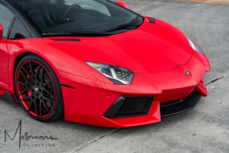 Used-2015-Lamborghini-Aventador-LP-700-4-AWD-Convertible-for-sale-Jackson-MS
