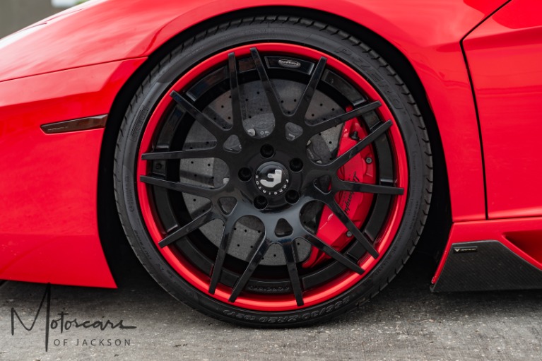 Used-2015-Lamborghini-Aventador-LP-700-4-AWD-Convertible-Jackson-MS