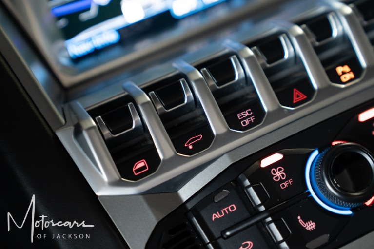 Used-2015-Lamborghini-Aventador-AWD-Roadster-Jackson-MS