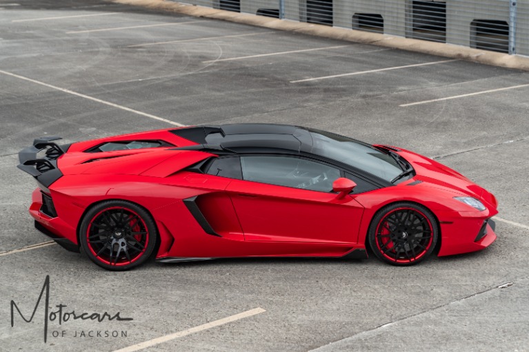 Used-2015-Lamborghini-Aventador-AWD-Roadster-for-sale-Jackson-MS