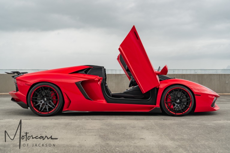 Used-2015-Lamborghini-Aventador-AWD-Roadster-Jackson-MS