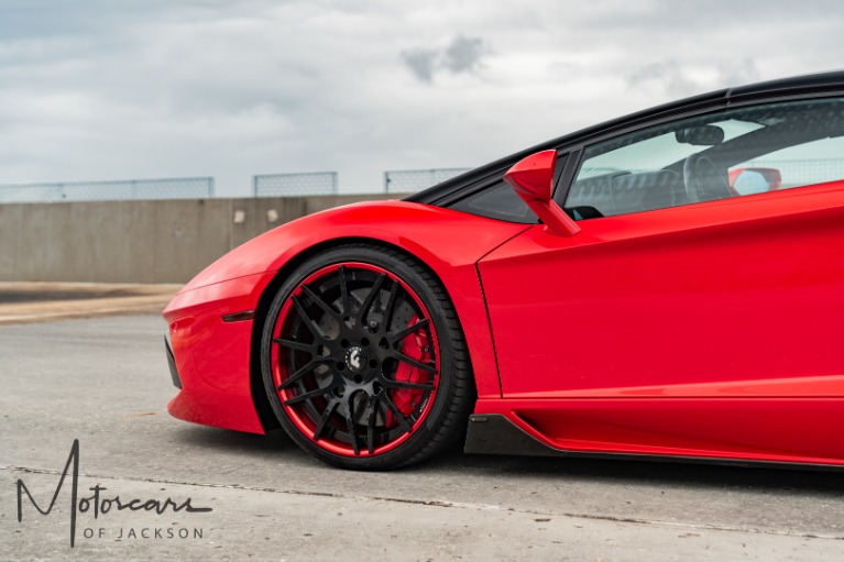 Used-2015-Lamborghini-Aventador-LP-700-4-AWD-Convertible-Jackson-MS