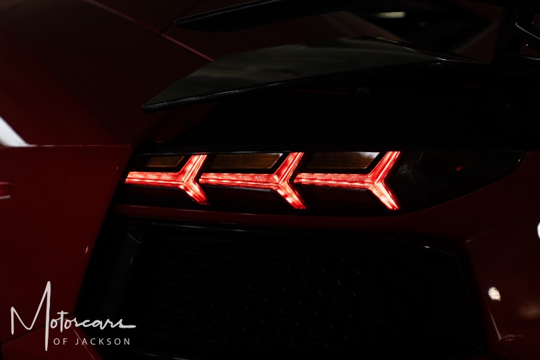 Used-2015-Lamborghini-Aventador-LP-700-4-AWD-Convertible-for-sale-Jackson-MS