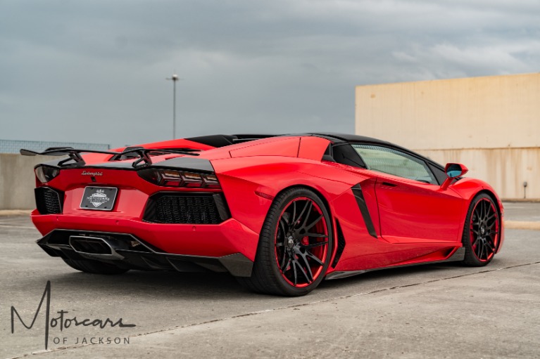 Used-2015-Lamborghini-Aventador-AWD-Roadster-for-sale-Jackson-MS