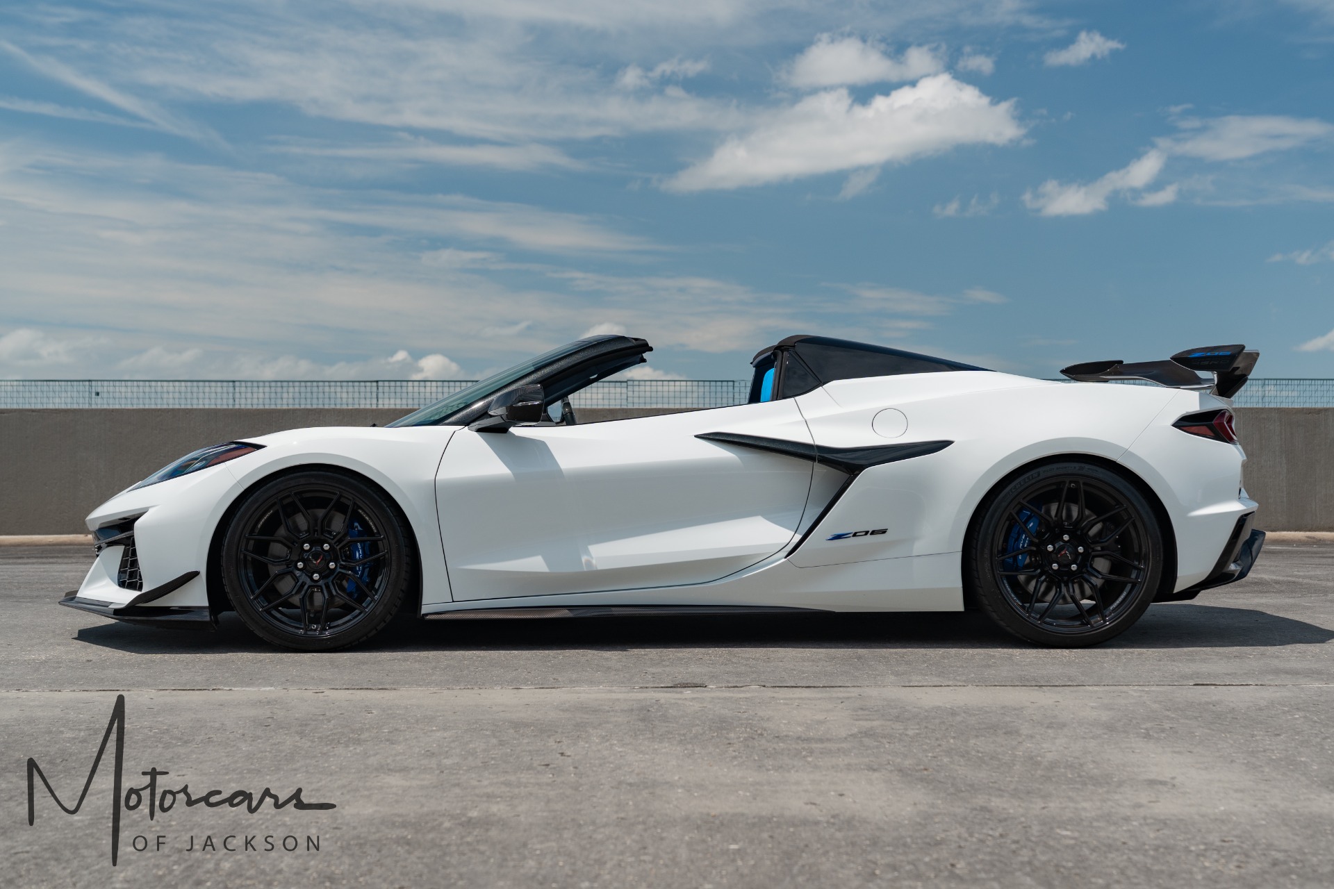 Used-2024-Chevrolet-Corvette-Z06-3LZ-for-sale-Jackson-MS