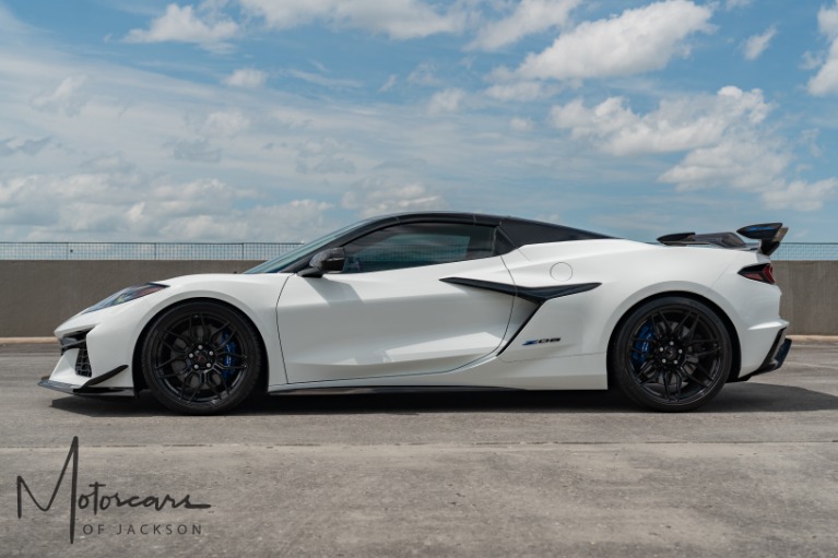 Used-2024-Chevrolet-Corvette-Z06-Convertible-3LZ-Jackson-MS
