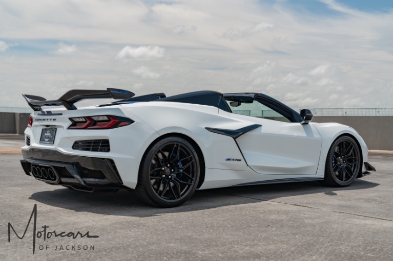 Used-2024-Chevrolet-Corvette-Z06-3LZ-for-sale-Jackson-MS