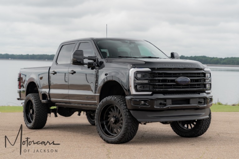 Used-2025-Ford-Super-Duty-F-250-SRW-Platinum-Jackson-MS