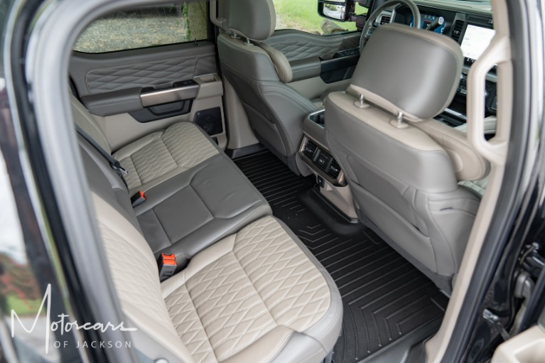 Used-2025-Ford-Super-Duty-F-250-SRW-Platinum-Plus-Jackson-MS