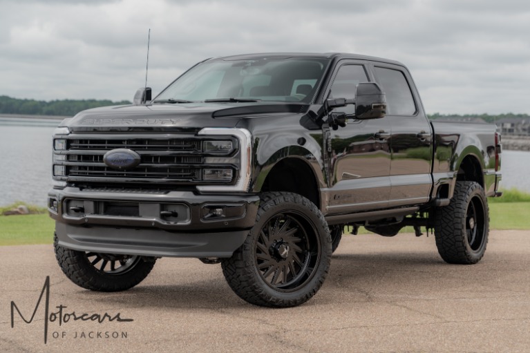 Used-2025-Ford-Super-Duty-F-250-SRW-Platinum-Plus-Jackson-MS