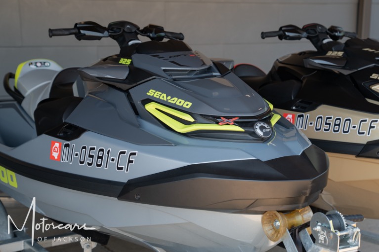 Used-2025-Sea-Doo-RXT-X-325-for-sale-Jackson-MS