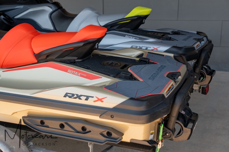 Used-2025-Sea-Doo-RXT-X-325-for-sale-Jackson-MS