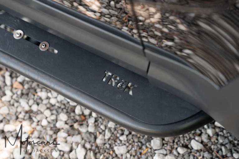 Used-2023-Land-Rover-Defender-130-SE-Limited-Edition-Trek-Off-Road-for-sale-Jackson-MS