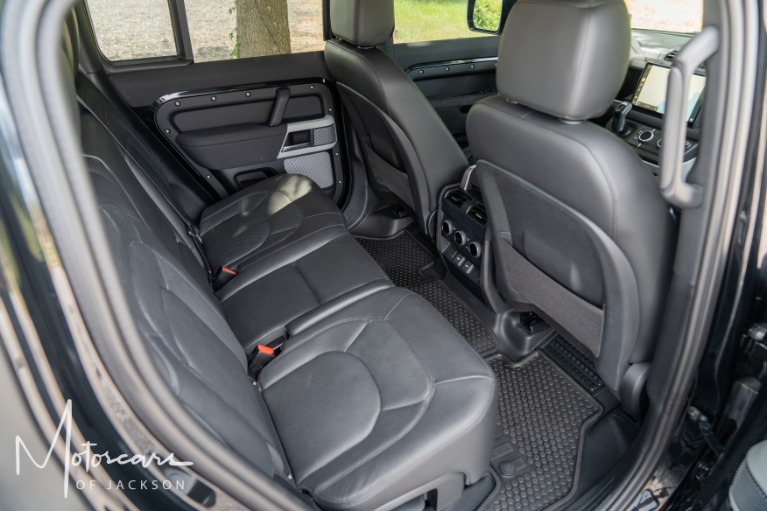Used-2023-Land-Rover-Defender-130-SE-Limited-Edition-Trek-Off-Road-for-sale-Jackson-MS