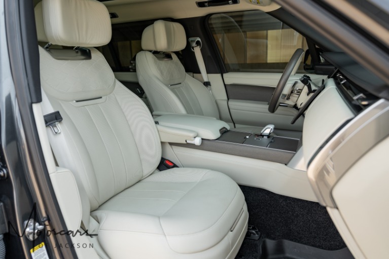 Used-2025-Land-Rover-Range-Rover-SV-LWB-Jackson-MS