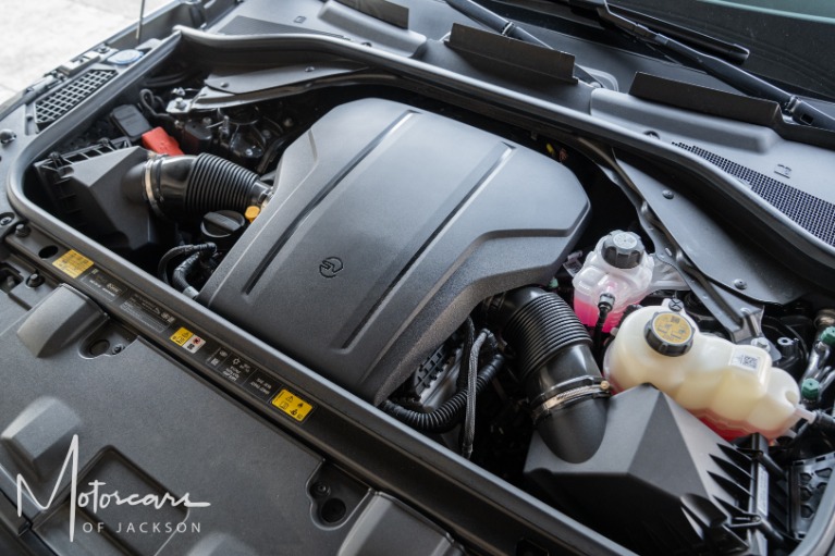 Used-2025-Land-Rover-Range-Rover-SV-LWB-for-sale-Jackson-MS