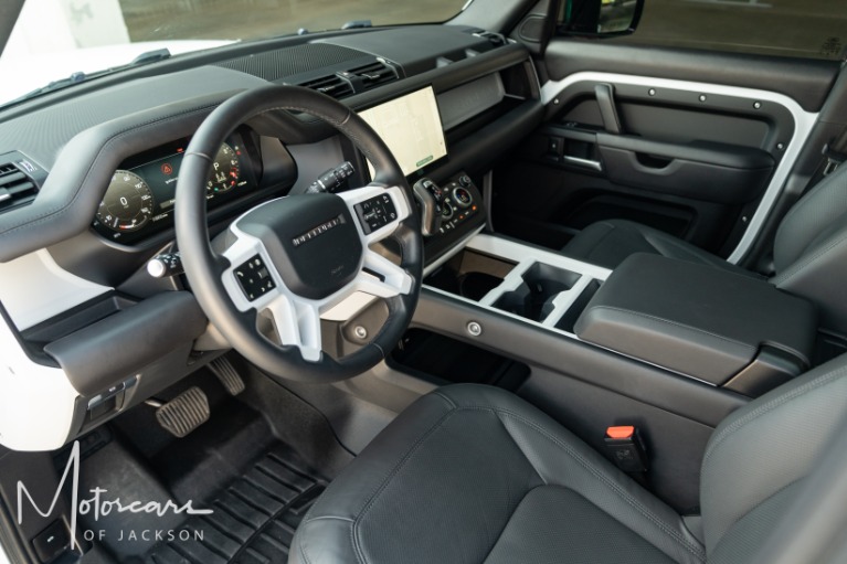 Used-2025-Land-Rover-Defender-130-X-Dynamic-SE-for-sale-Jackson-MS