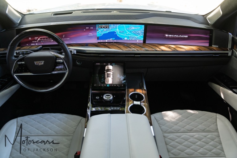 Used-2025-Cadillac-Escalade-Sport-Platinum-Jackson-MS